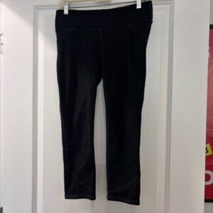 Fabletics Black Capri Leggings